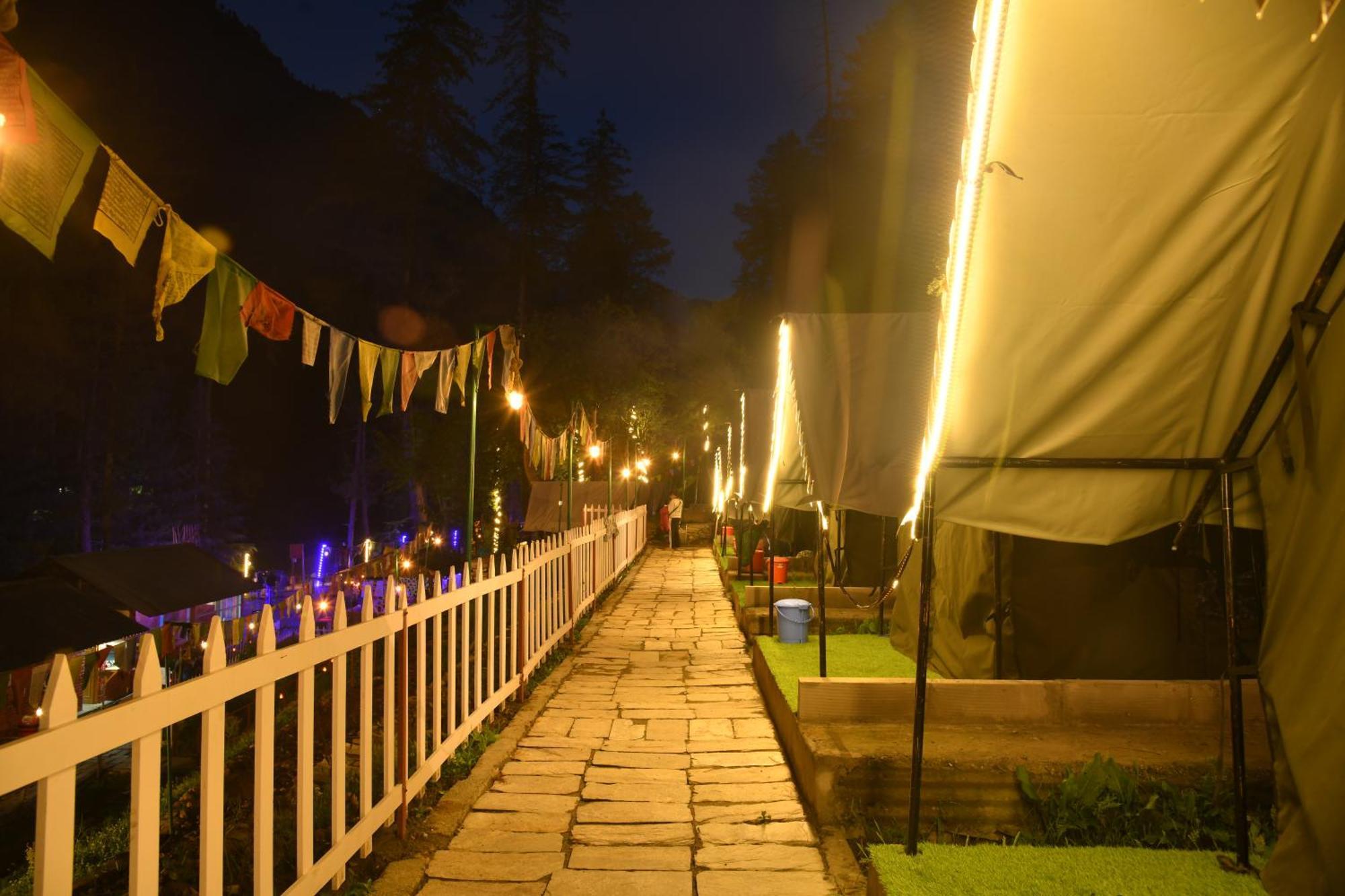 Himtrek Riverside Camps, كاسول المظهر الخارجي الصورة
