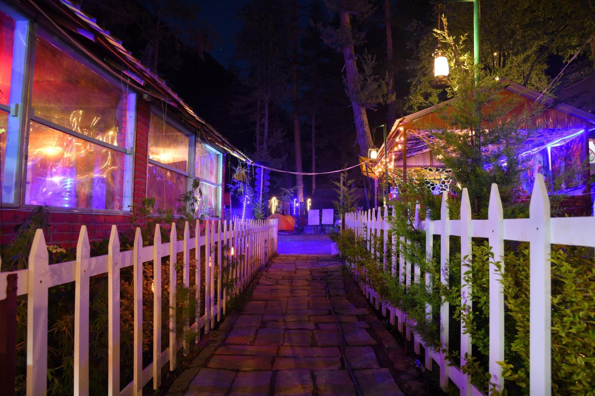 Himtrek Riverside Camps, كاسول المظهر الخارجي الصورة